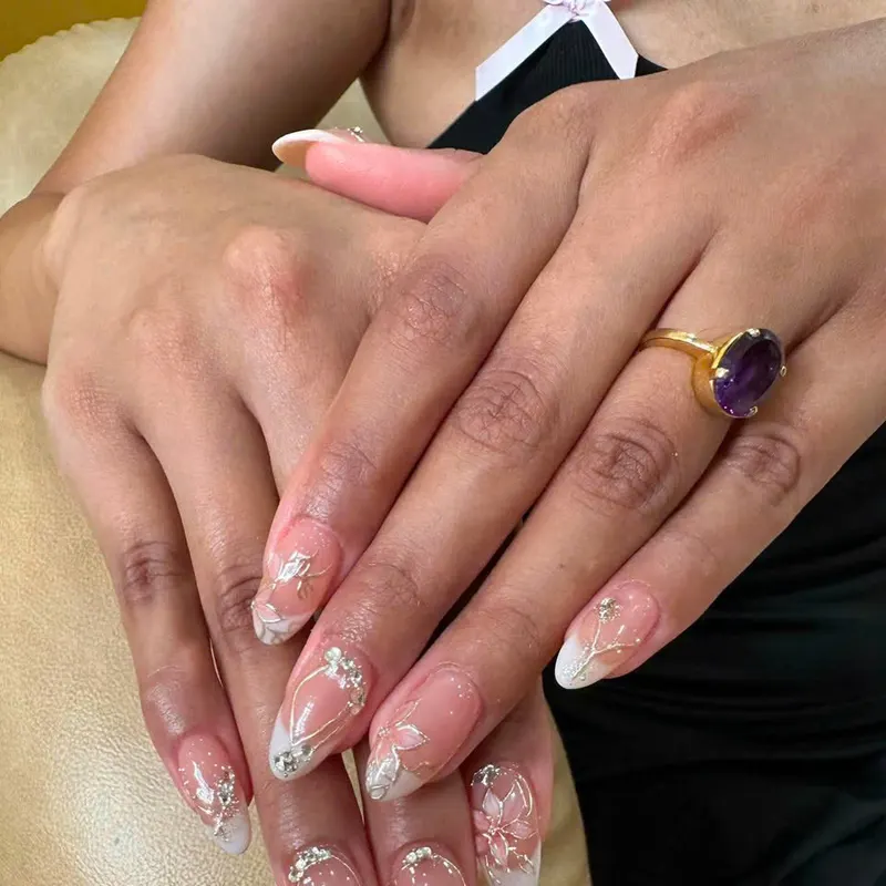 Delicate Hand-Painted Petals - Da Nang Nail Art